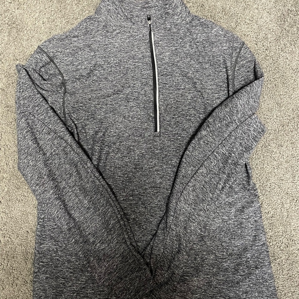 Men’s Lululemon 1/4 Zip Surge Long Sleeve Size M